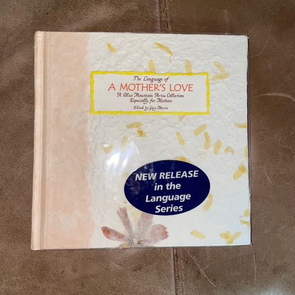 NWT The Language of A Mother’s Love Book - Picture 1 of 9